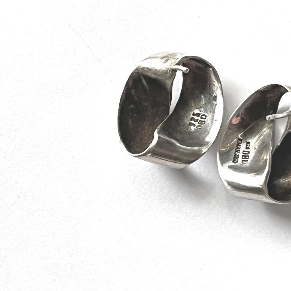 MidCentury Eternity Silver Earrings - 925 Abstract Endless Ribbon Post Earrings - Picture 6 of 9